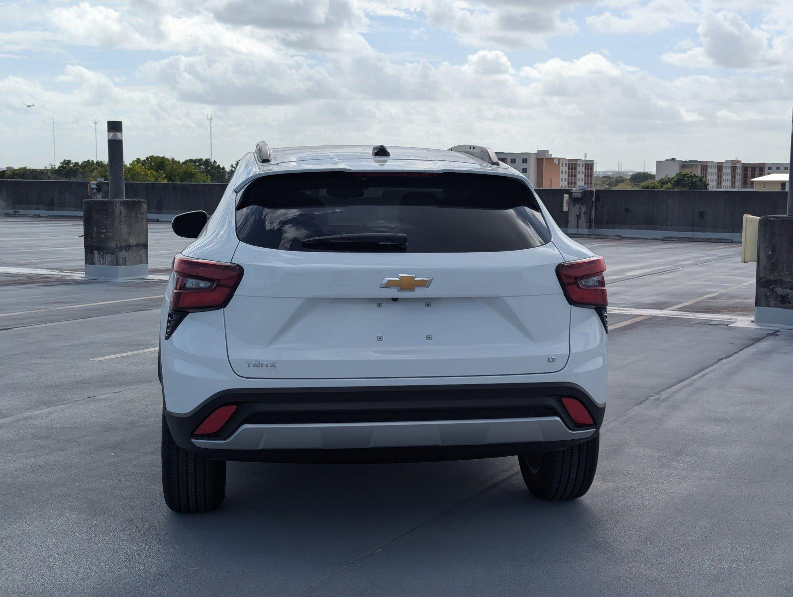 2025 Chevrolet Trax Vehicle Photo in PEMBROKE PINES, FL 33024-6534