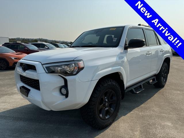 2018 Toyota 4Runner Vehicle Photo in Puyallup, WA 98371