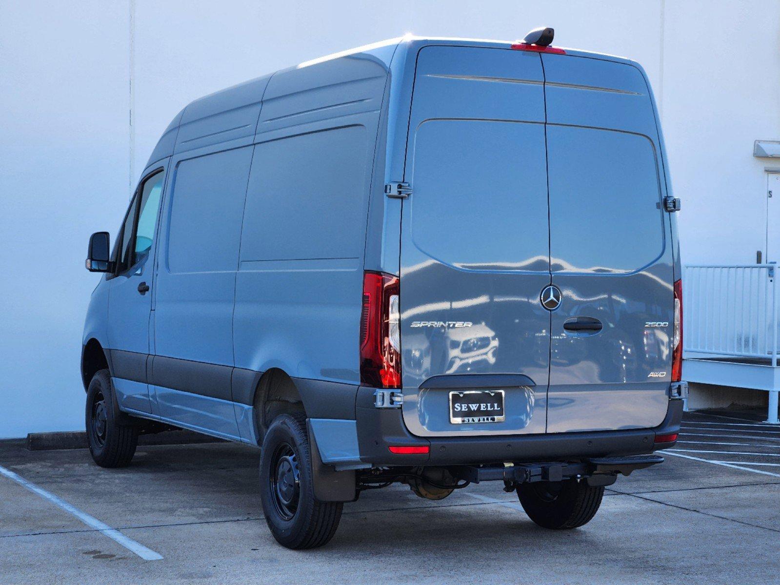 2024 Mercedes-Benz Sprinter Cargo Van Vehicle Photo in HOUSTON, TX 77079