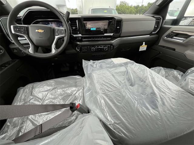 2024 Chevrolet Silverado 2500 HD Vehicle Photo in ALCOA, TN 37701-3235