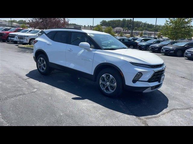 Used 2024 Chevrolet Blazer 2LT with VIN 3GNKBCR49RS166248 for sale in Fenton, MO