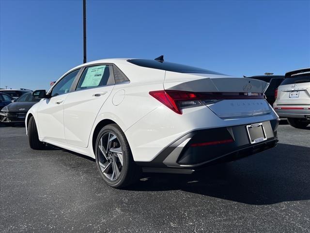 2025 Hyundai ELANTRA Hybrid Vehicle Photo in O'Fallon, IL 62269