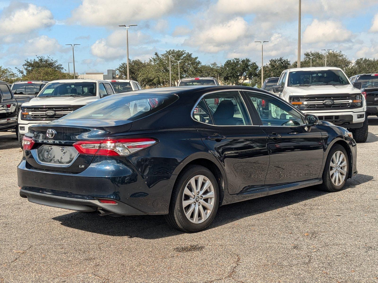 2018 Toyota Camry Vehicle Photo in St. Petersburg, FL 33713