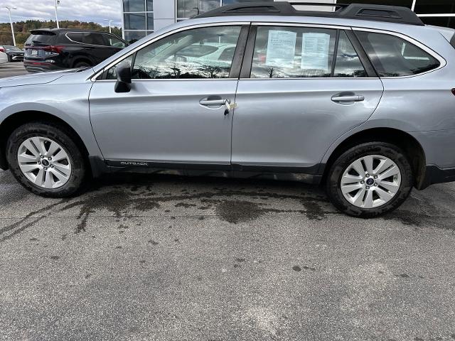 2017 Subaru Outback Vehicle Photo in INDIANA, PA 15701-1897