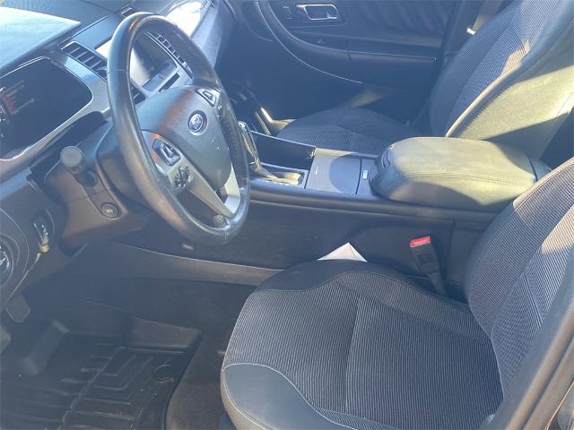 2015 Ford Taurus Vehicle Photo in GOODYEAR, AZ 85338-1310