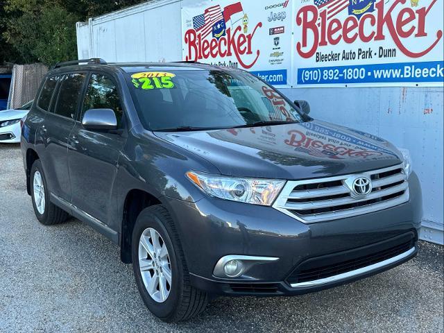 2013 Toyota Highlander Vehicle Photo in DUNN, NC 28334-8900