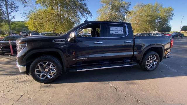 2025 GMC Sierra 1500 Vehicle Photo in GOODYEAR, AZ 85338-1310