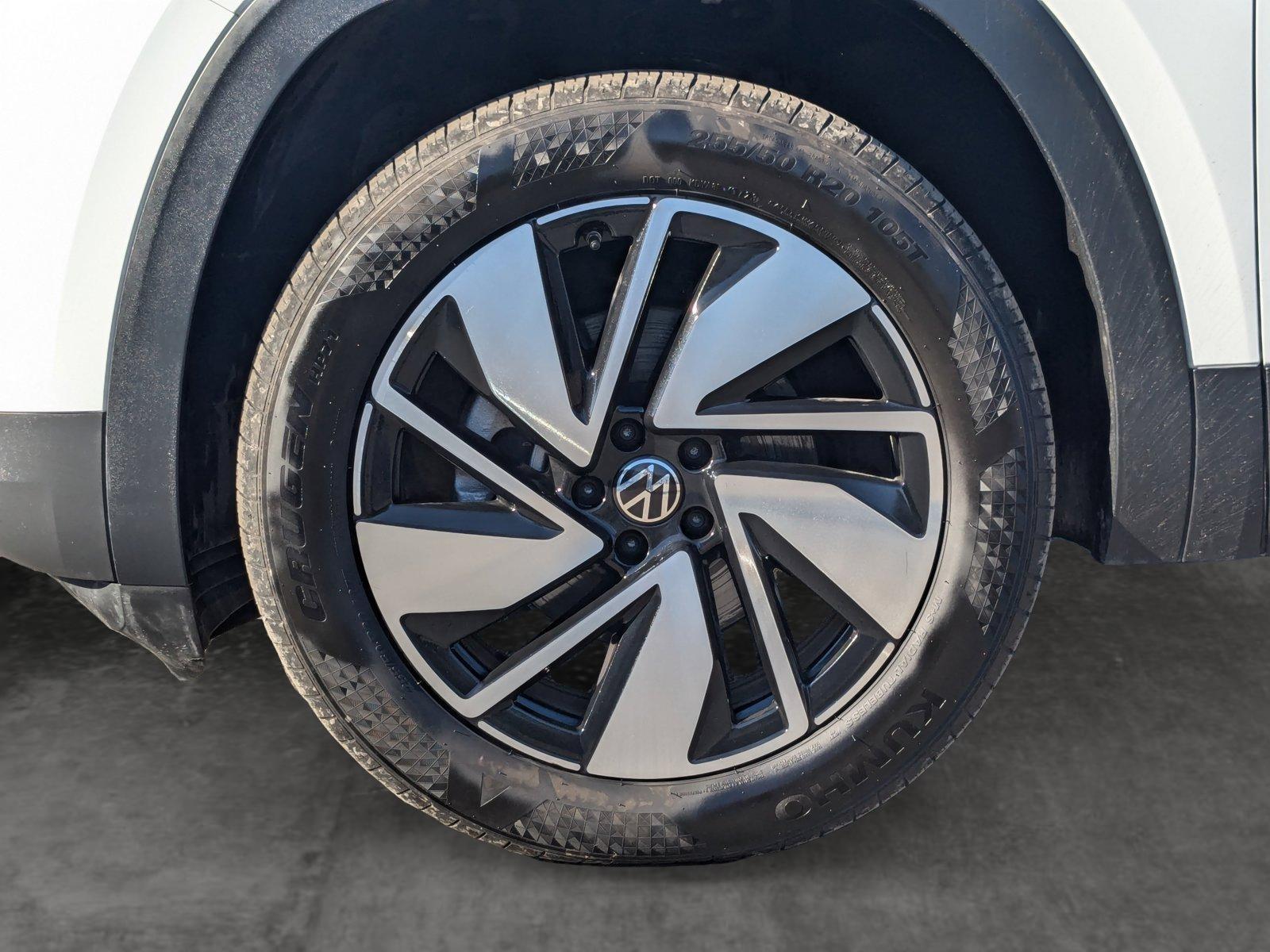 2024 Volkswagen Atlas Vehicle Photo in Spokane Valley, WA 99212