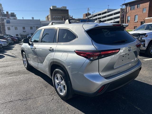 2023 Toyota HIGHLANDER Vehicle Photo in INDIANA, PA 15701-1897