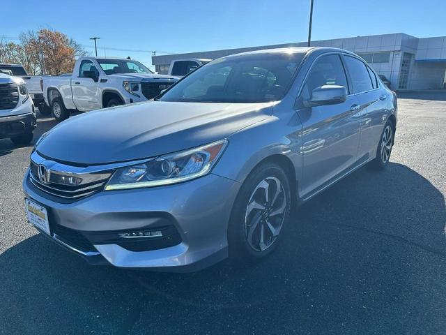 2017 Honda Accord Sedan Vehicle Photo in COLUMBIA, MO 65203-3903