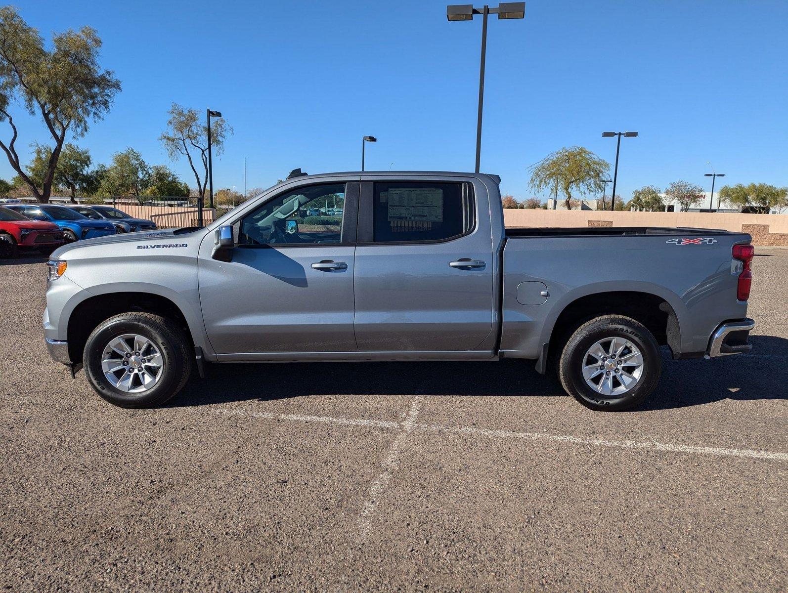 2025 Chevrolet Silverado 1500 Vehicle Photo in PEORIA, AZ 85382-3715