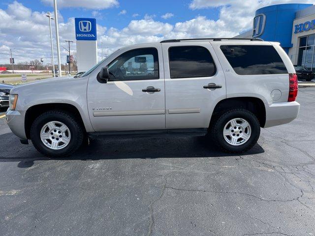 2008 Chevrolet Tahoe Vehicle Photo in BATTLE CREEK, MI 49037-8454