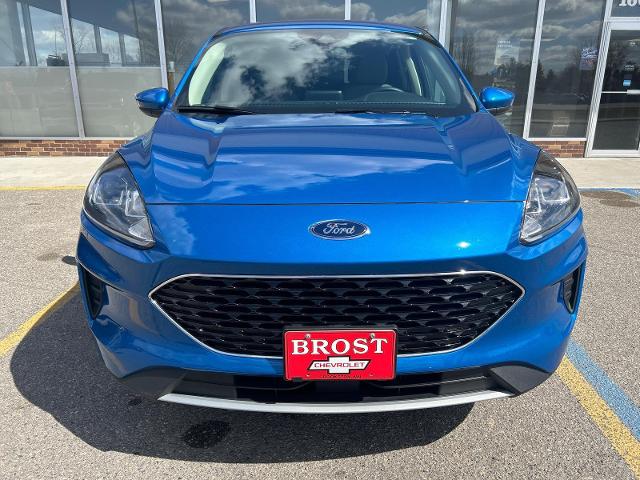 Used 2020 Ford Escape SE with VIN 1FMCU9G69LUB05113 for sale in Crookston, Minnesota