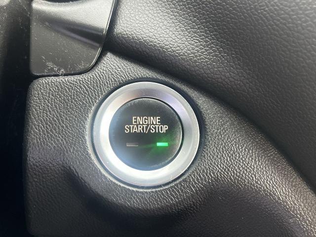 2019 Chevrolet Equinox Vehicle Photo in BOSTON, NY 14025-9684