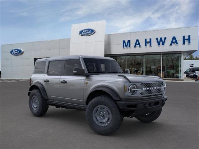 2024 Ford Bronco Vehicle Photo in Mahwah, NJ 07430-1343