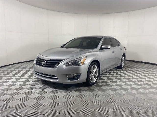 2015 Nissan Altima Vehicle Photo in MEDINA, OH 44256-9001