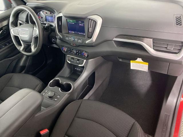 2024 GMC Terrain Vehicle Photo in ALLIANCE, OH 44601-4622