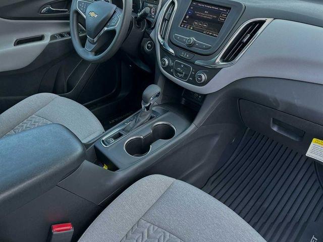 2024 Chevrolet Equinox Vehicle Photo in RIVERSIDE, CA 92504-4106