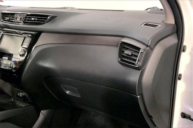 2021 Nissan Rogue Sport Vehicle Photo in KANSAS CITY, MO 64114-4502