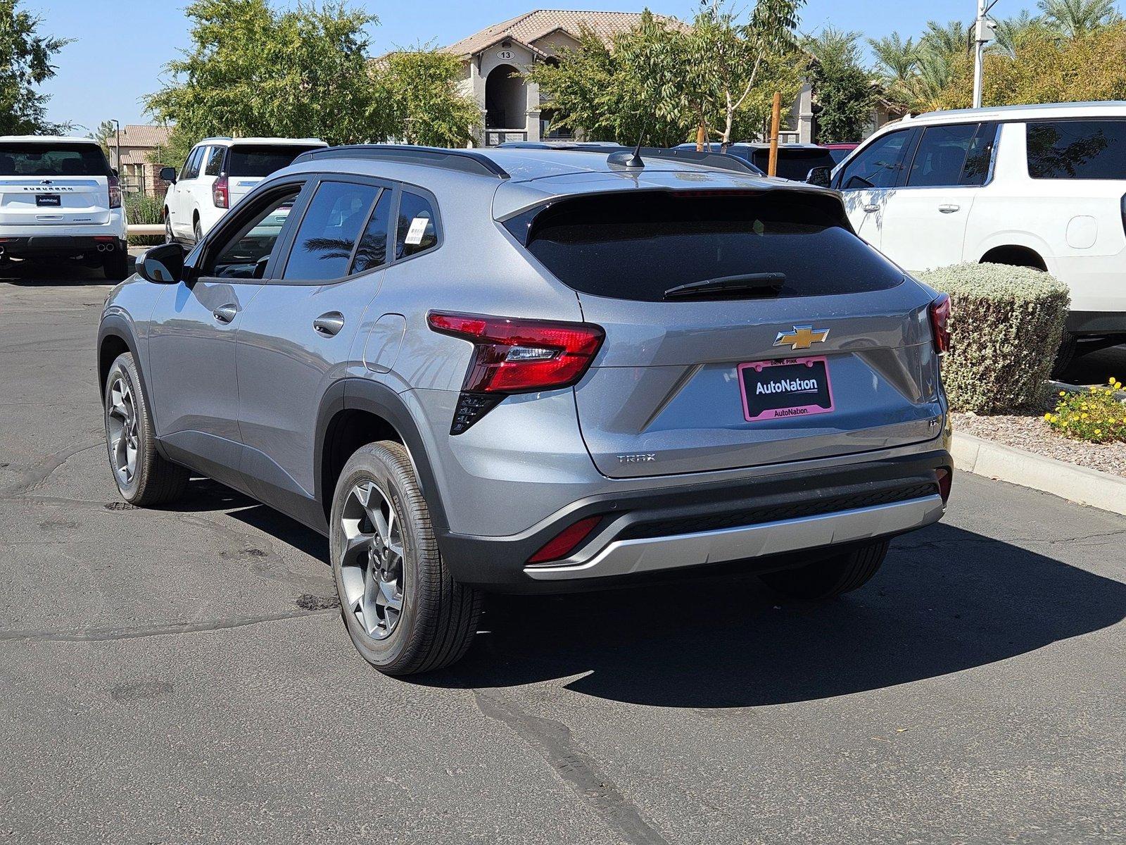 2025 Chevrolet Trax Vehicle Photo in GILBERT, AZ 85297-0446