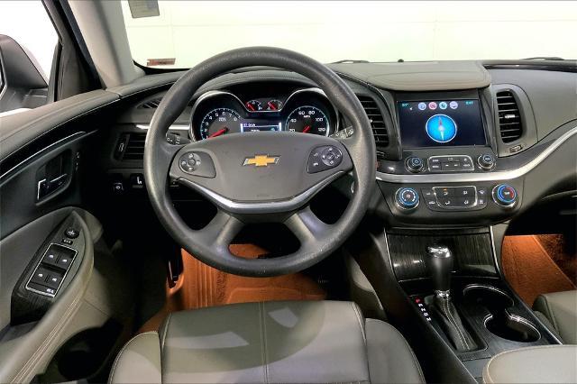 2019 Chevrolet Impala Vehicle Photo in Lees Summit, MO 64086