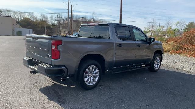 2021 Chevrolet Silverado 1500 Vehicle Photo in MOON TOWNSHIP, PA 15108-2571