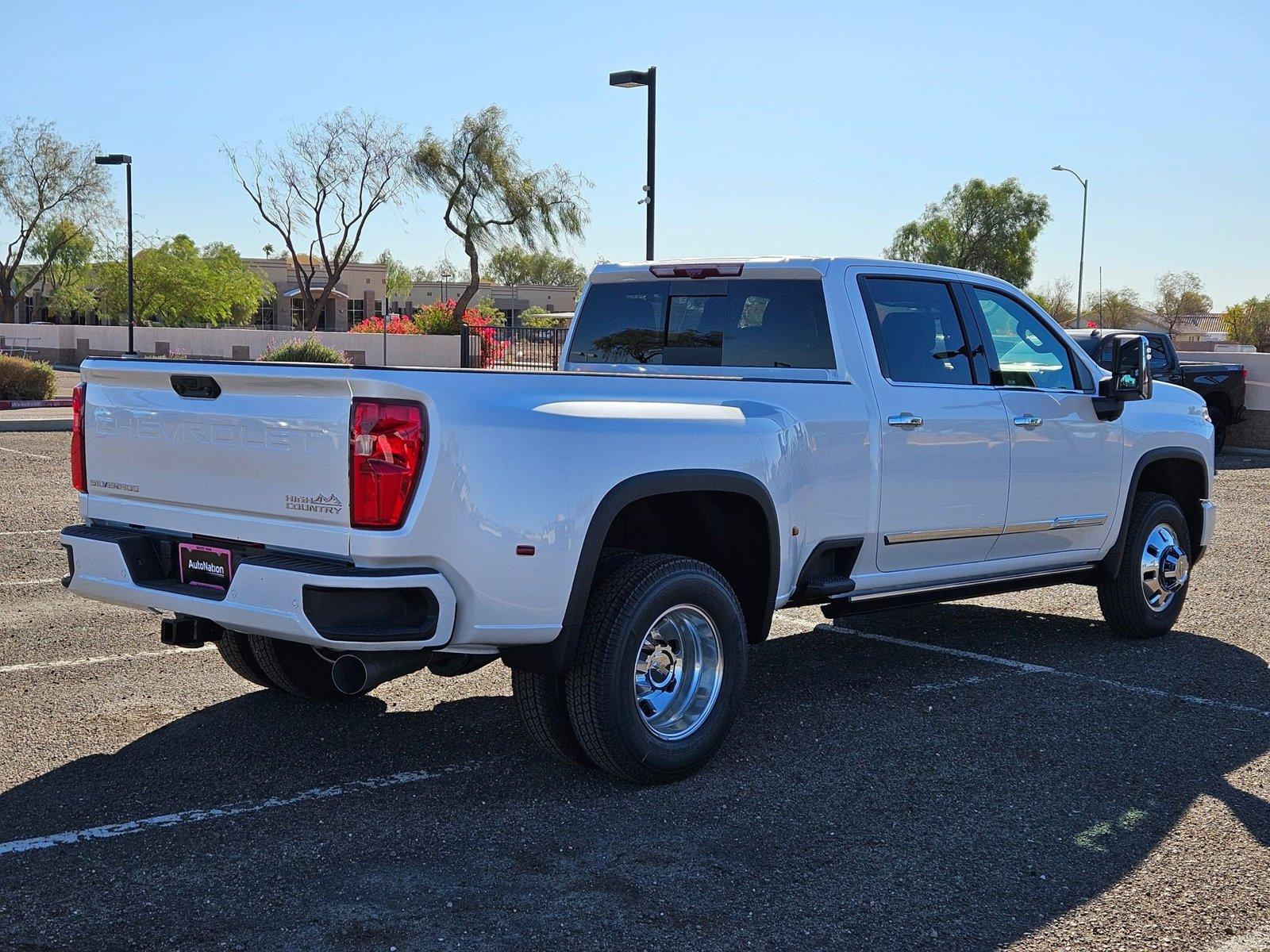 2025 Chevrolet Silverado 3500 HD Vehicle Photo in PEORIA, AZ 85382-3715