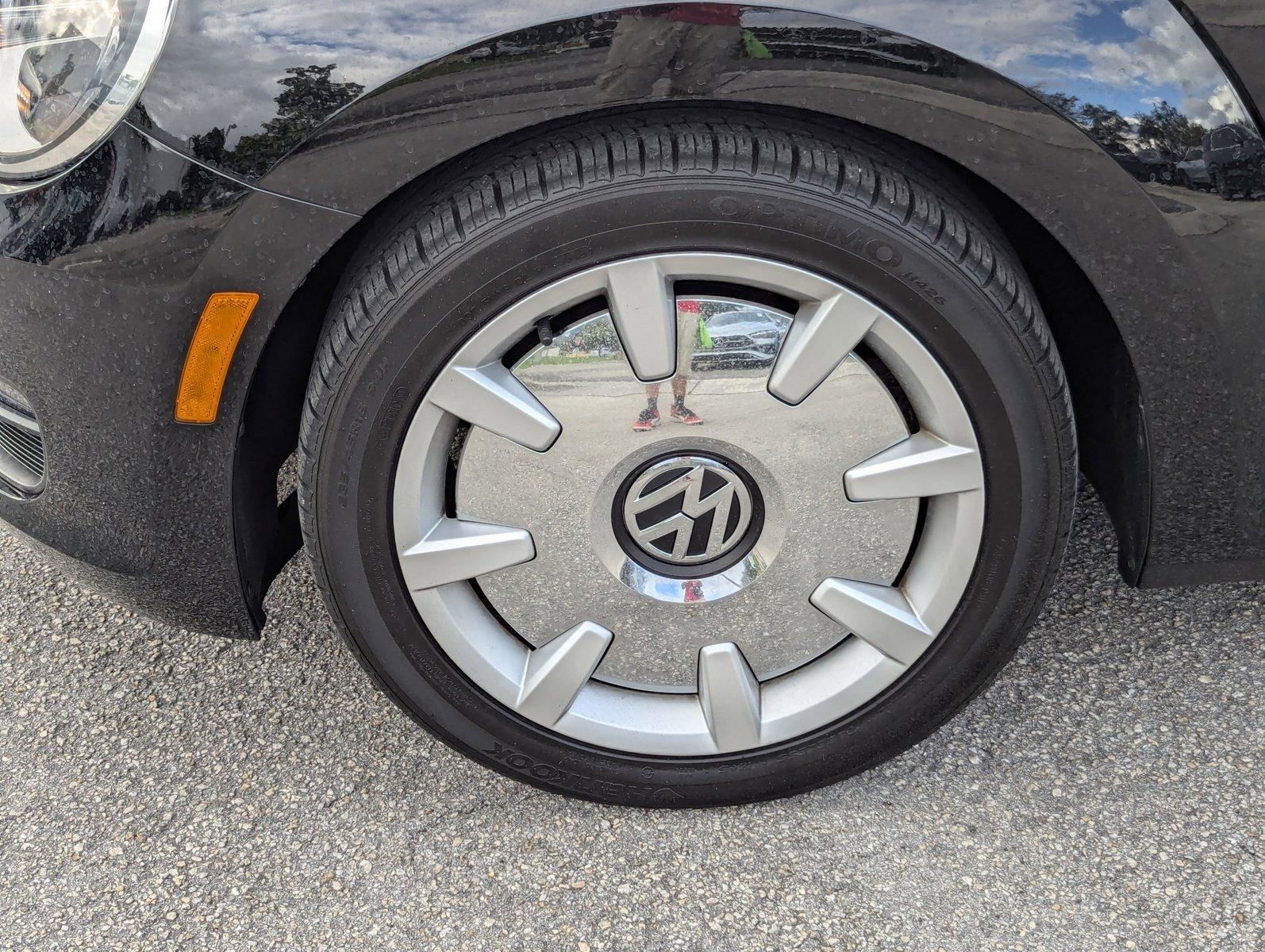 2014 Volkswagen Beetle Convertible Vehicle Photo in Delray Beach, FL 33444