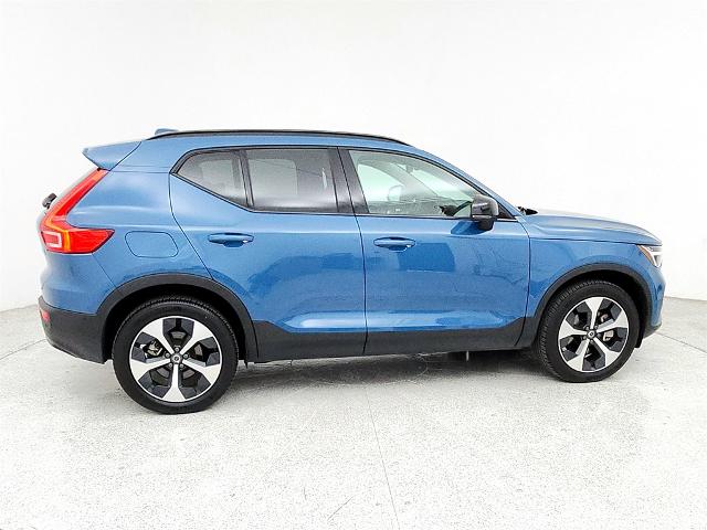 2024 Volvo XC40 Vehicle Photo in Grapevine, TX 76051