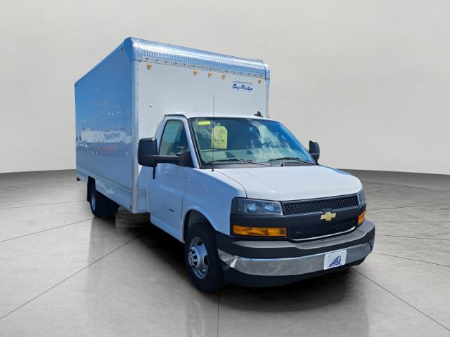 2024 Chevrolet Express Commercial Cutaway Vehicle Photo in NEENAH, WI 54956-2243