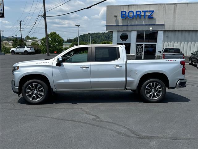 Used 2019 Chevrolet Silverado 1500 LT with VIN 3GCUYDEDXKG162696 for sale in Waynesburg, PA