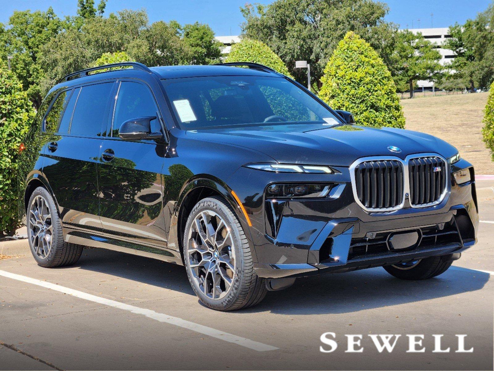 2025 BMW X7 M60i Vehicle Photo in PLANO, TX 75024