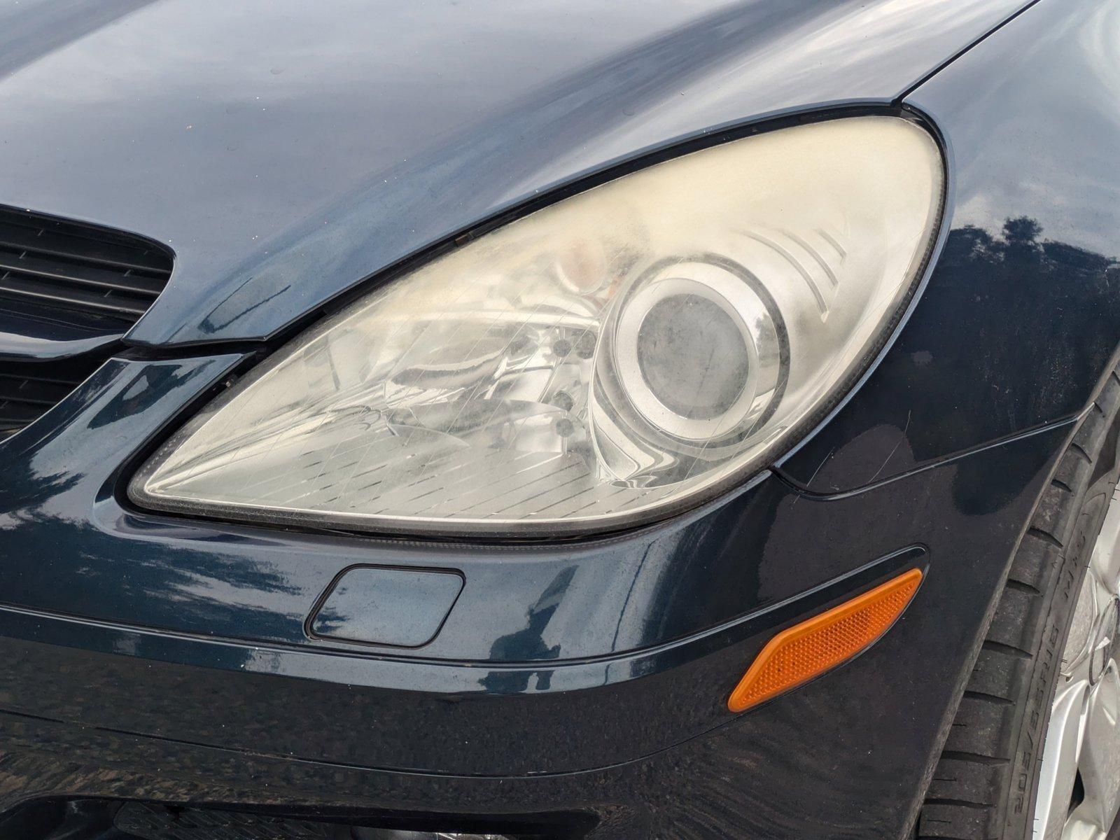 2006 Mercedes-Benz SLK-Class Vehicle Photo in Sarasota, FL 34231