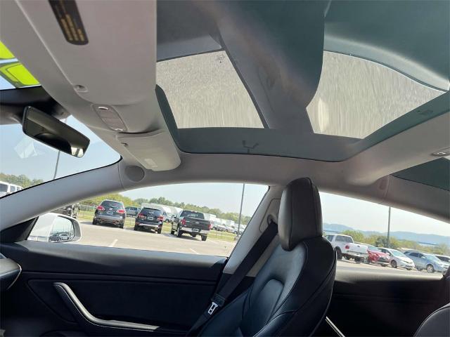 2020 Tesla Model 3 Vehicle Photo in ALCOA, TN 37701-3235