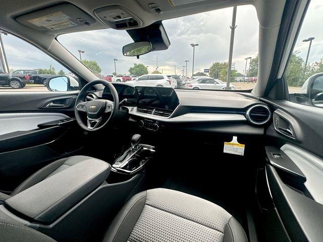 2025 Chevrolet Trax Vehicle Photo in GREELEY, CO 80634-4125