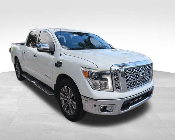 2017 Nissan Titan Vehicle Photo in DELRAY BEACH, FL 33483-3294