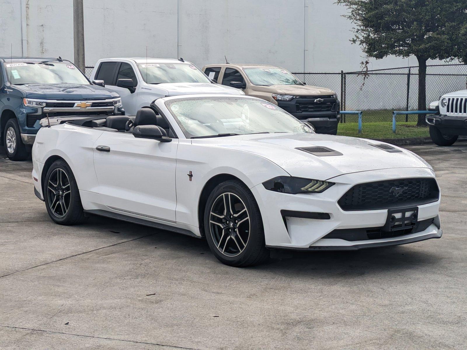 2020 Ford Mustang Vehicle Photo in MIAMI, FL 33172-3015