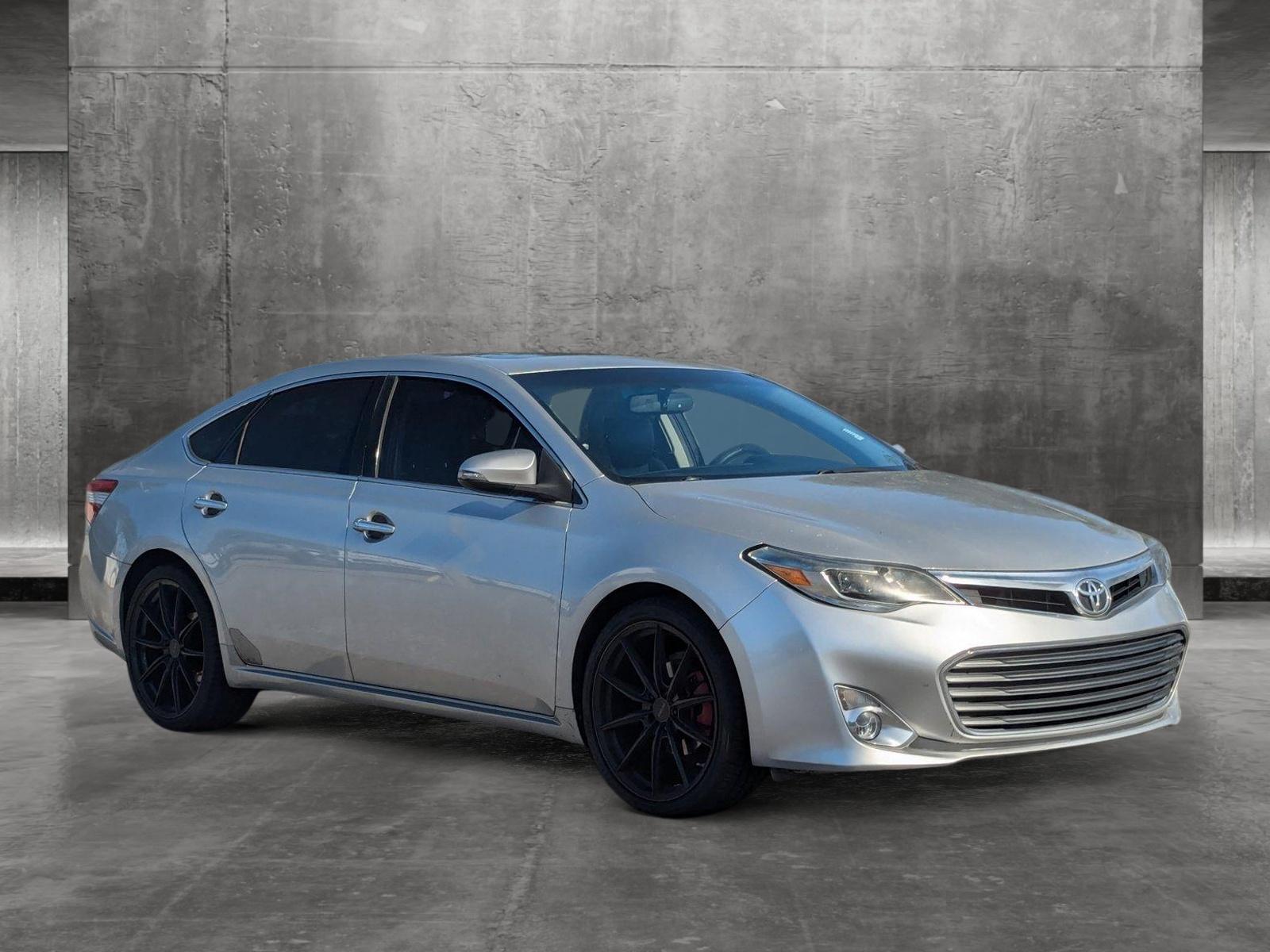 2014 Toyota Avalon Vehicle Photo in St. Petersburg, FL 33713