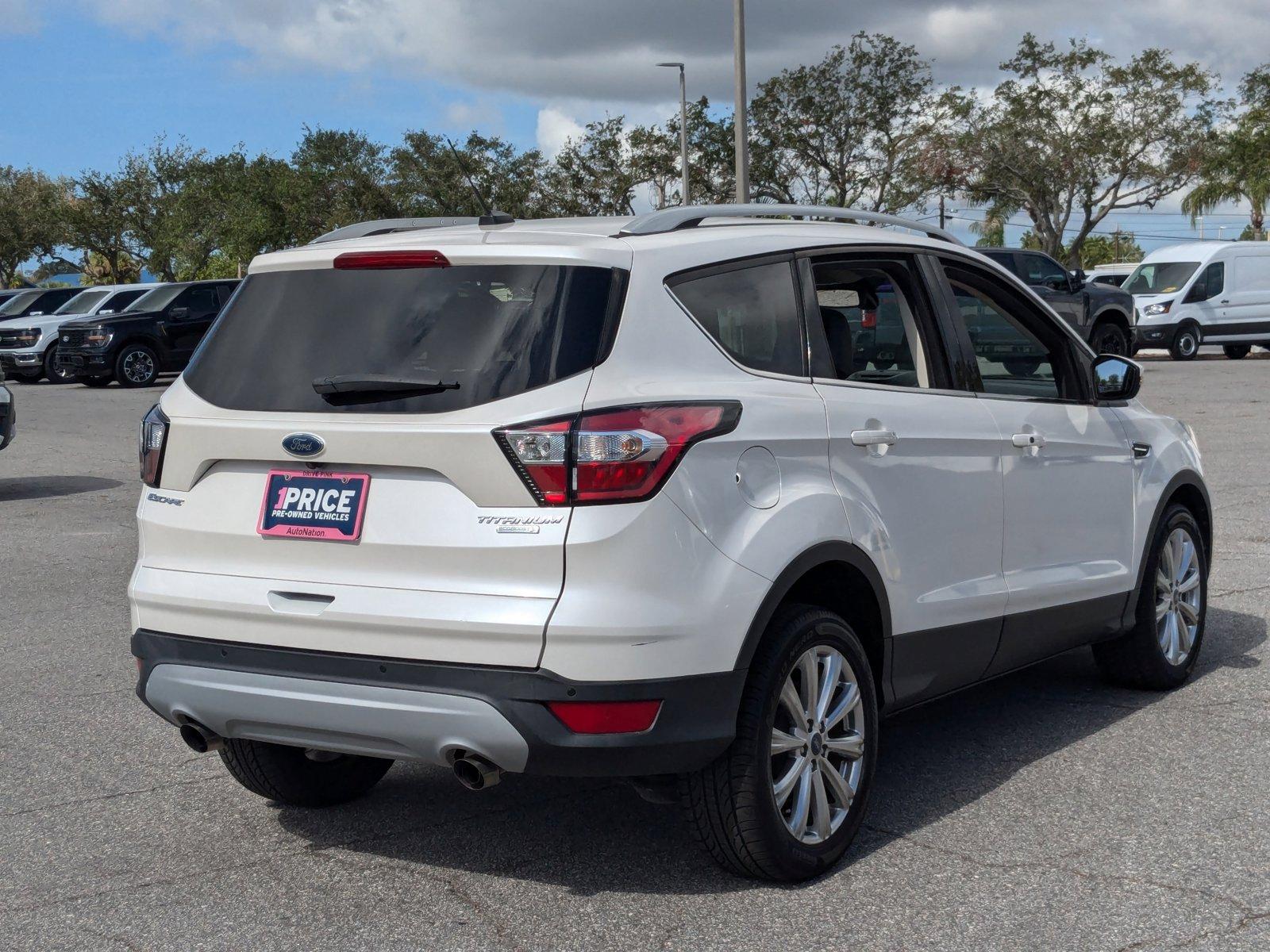 2017 Ford Escape Vehicle Photo in St. Petersburg, FL 33713