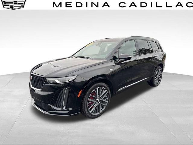 2023 Cadillac XT6 Vehicle Photo in MEDINA, OH 44256-9631