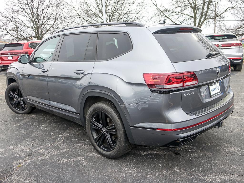 2023 Volkswagen Atlas Vehicle Photo in Saint Charles, IL 60174