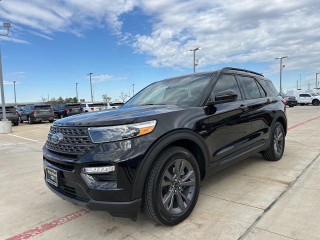 2024 Ford Explorer Vehicle Photo in Terrell, TX 75160