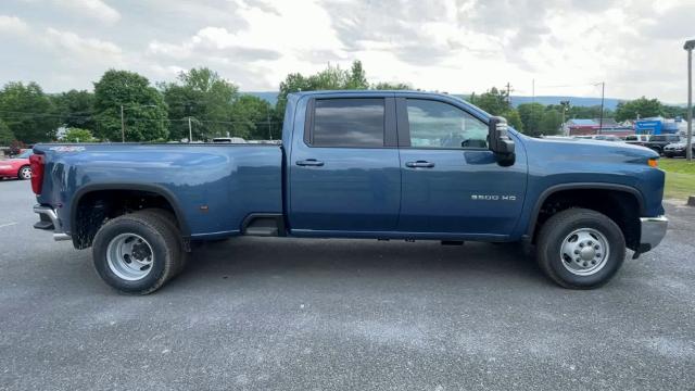 2024 Chevrolet Silverado 3500 HD Vehicle Photo in THOMPSONTOWN, PA 17094-9014