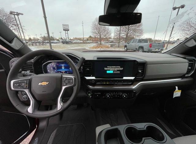 2024 Chevrolet Silverado 1500 Vehicle Photo in GREELEY, CO 80634-4125