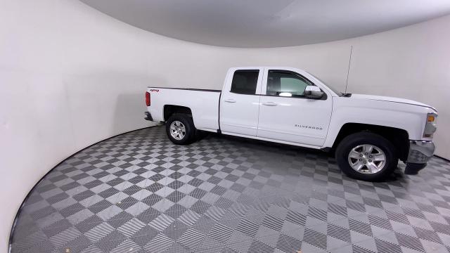 Used 2018 Chevrolet Silverado 1500 LT with VIN 1GCVKREC1JZ362701 for sale in Ballwin, MO