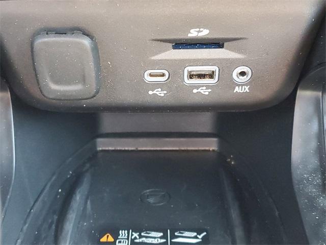 2022 Chevrolet Trailblazer Vehicle Photo in GRAND BLANC, MI 48439-8139