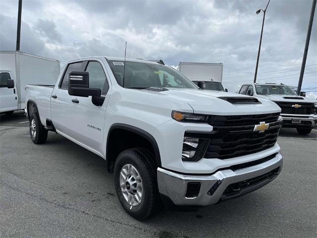 2024 Chevrolet Silverado 2500 HD Vehicle Photo in ALCOA, TN 37701-3235