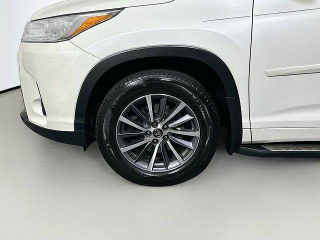 2018 Toyota Highlander Vehicle Photo in Doylsetown, PA 18901