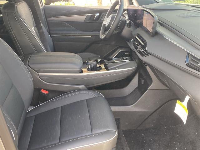 2025 Buick Enclave Vehicle Photo in GOODYEAR, AZ 85338-1310