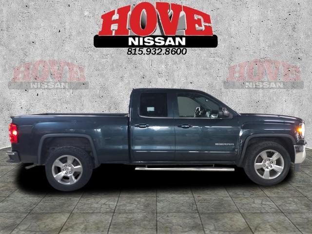 Used 2017 GMC Sierra 1500 SLE with VIN 1GTR1MEC6HZ181210 for sale in Bourbonnais, IL